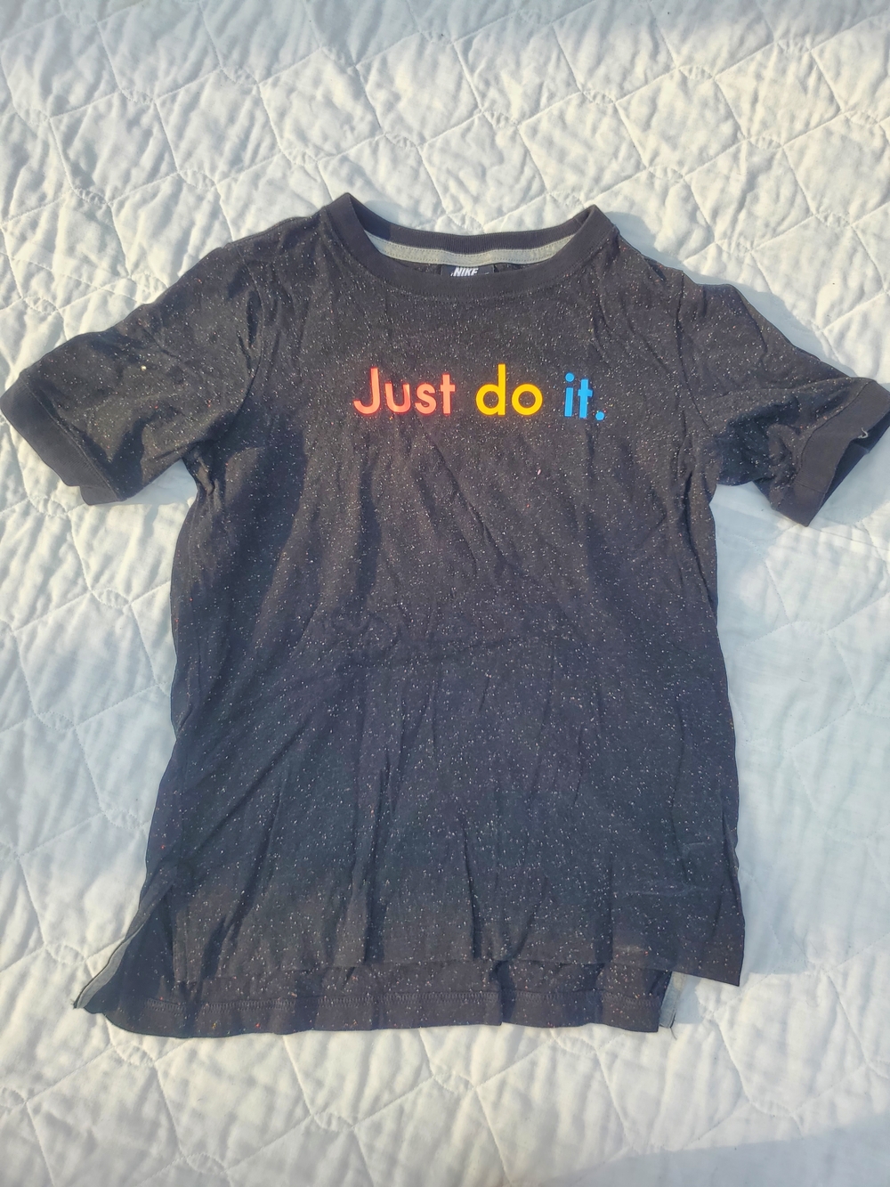 Nike Womens' Black 'Just Do It.' Graphic Tee - Picture 2 of 6